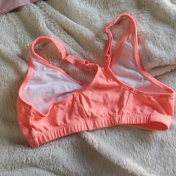 SOLD Teen/Girl/Petite Woman 8 Bras/Bralettes - Picture 6 of 11